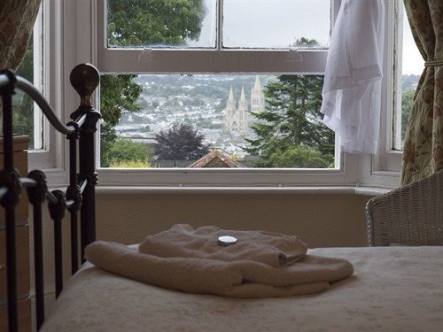 Donnington Guesthouse Truro Ngoại thất bức ảnh