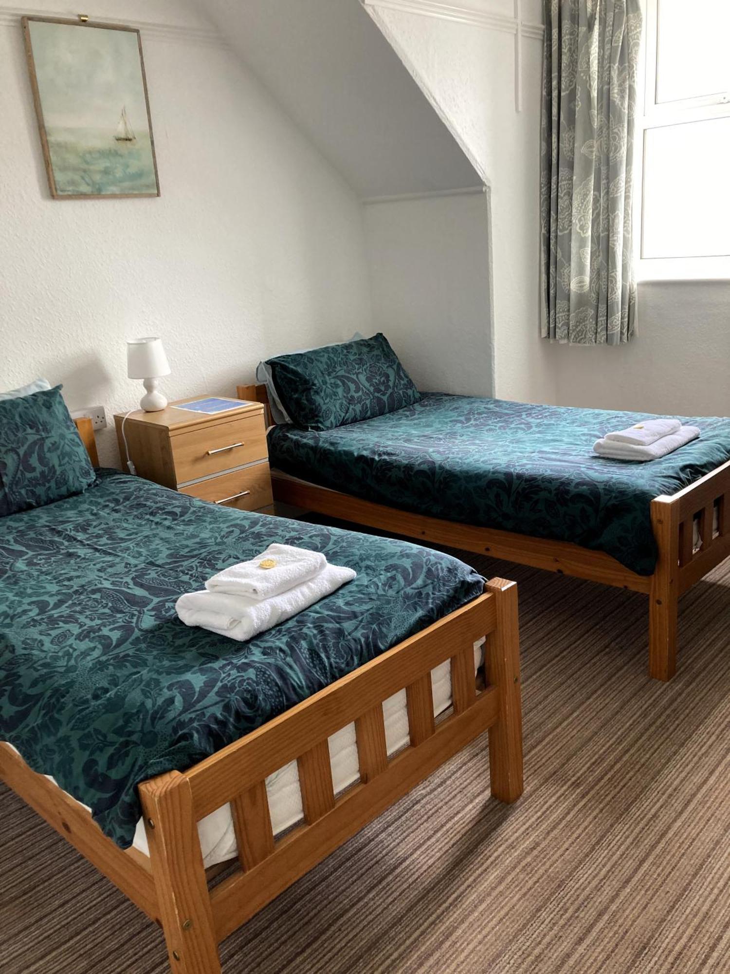 Donnington Guesthouse Truro Ngoại thất bức ảnh