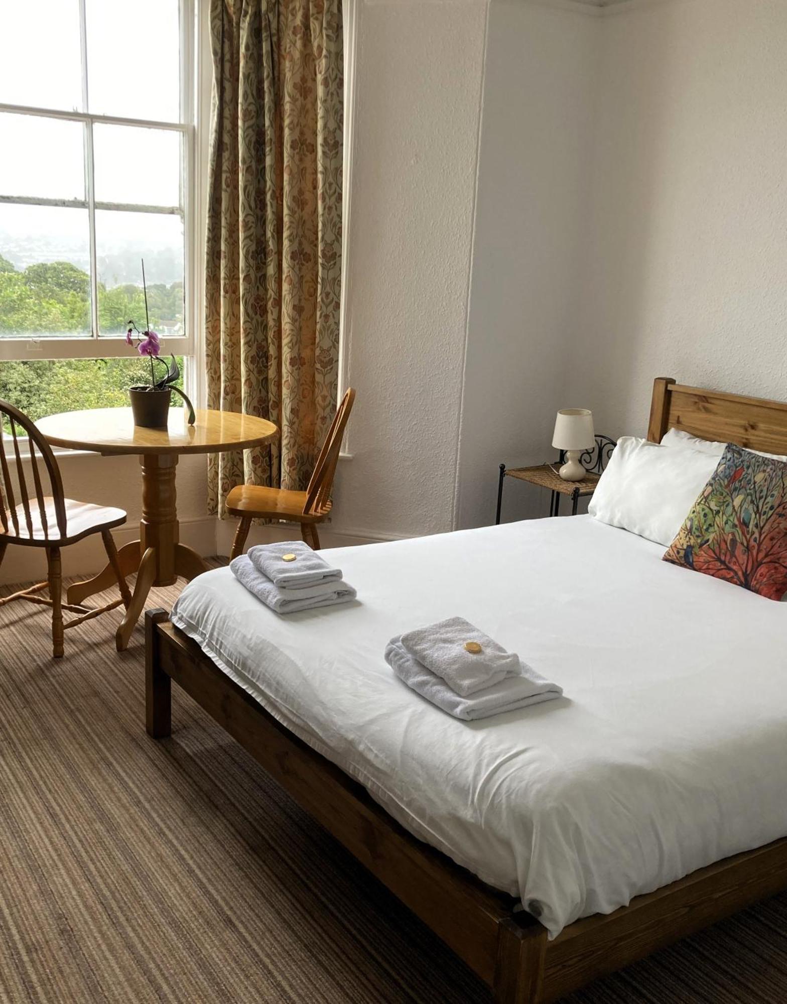 Donnington Guesthouse Truro Ngoại thất bức ảnh